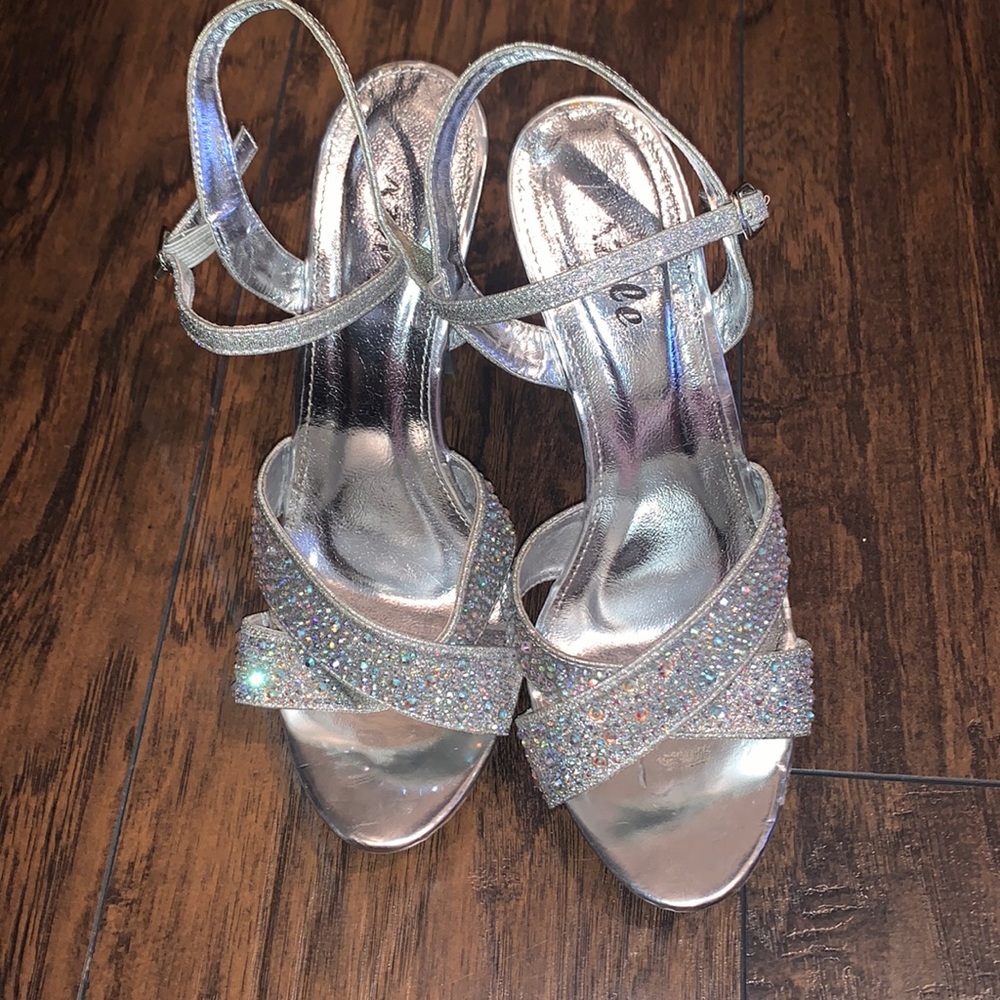 Prom shoes